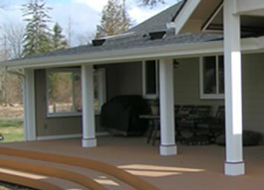 Custom columns and detailed exterior carpentry